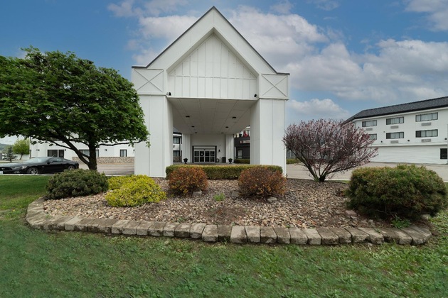Gallery - Prestige Vernon Hotel