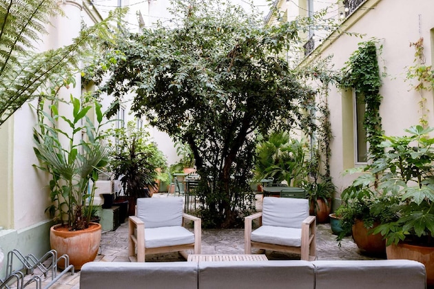 Gallery - Hotel Kyriad Paris X Canal Saint Martin République