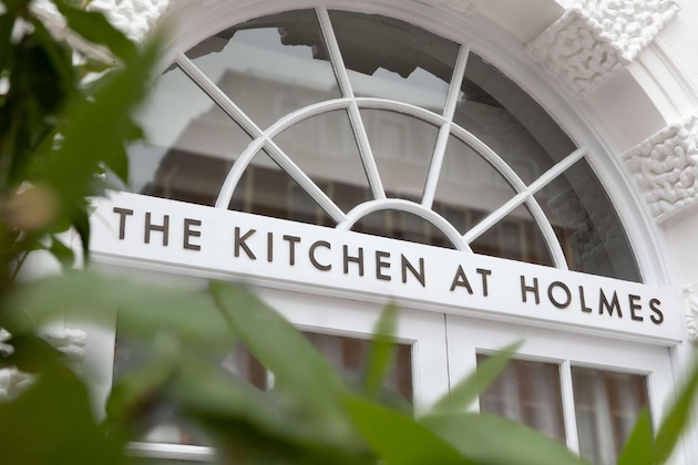 Gallery - Holmes Hotel London