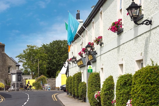 Gallery - Hylands Burren Hotel