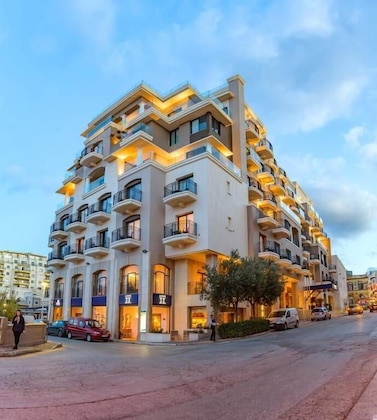 Gallery - Maritim Antonine Hotel & Spa Malta