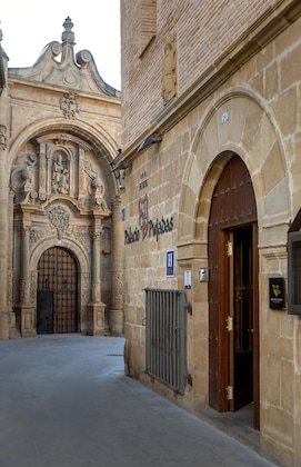 Gallery - Palacio De Pujadas By Mij