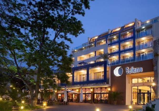 Gallery - Selena Hotel