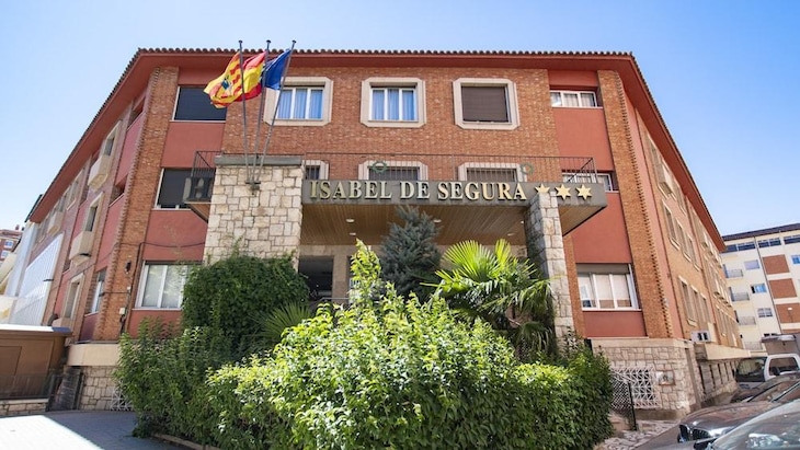 Gallery - Hotel Isabel De Segura