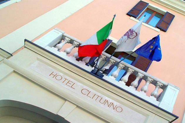 Gallery - Hotel Clitunno