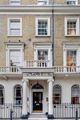 Gallery - Nayland Hotel