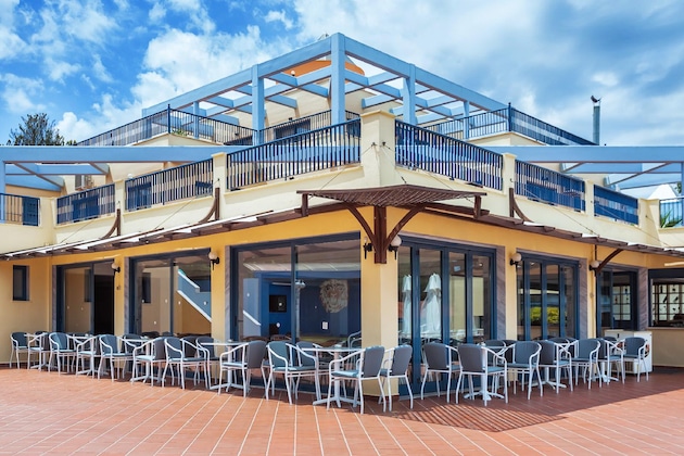 Gallery - Atrium Hotel