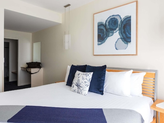 Gallery - Peppers Seaport Hotel