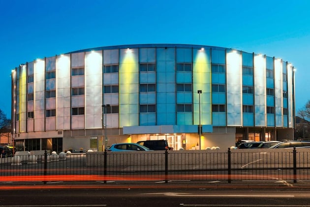 Gallery - Best Western London Heathrow Ariel Hotel