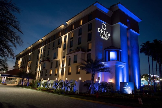 Gallery - Delta Hotels by Marriott Orlando Lake Buena Vista