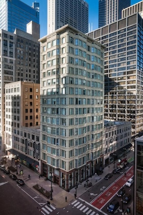 Gallery - Staypineapple, An Iconic Hotel, The Loop