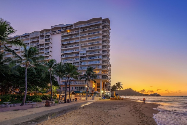 Gallery - Castle Waikīkī Shore