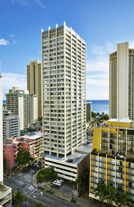 Gallery - Pacific Monarch Hotel