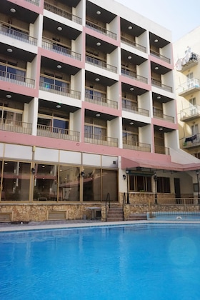 Gallery - The Santa Maria Hotel