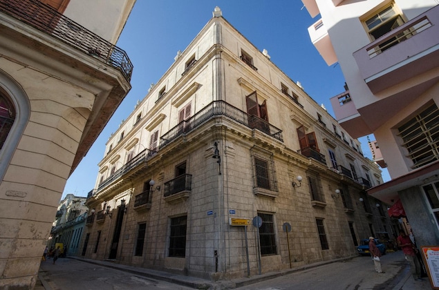 Gallery - Palacio O'farrill Boutique