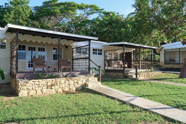 Gallery - Hawksbill Resort Antigua
