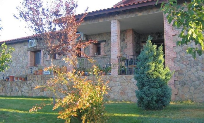 Gallery - La Sayuela