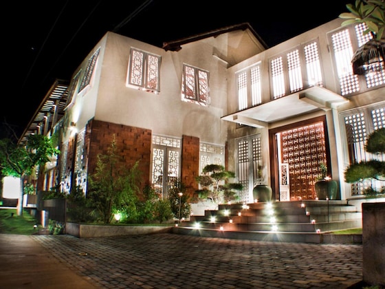 Gallery - Abian Biu Mansion