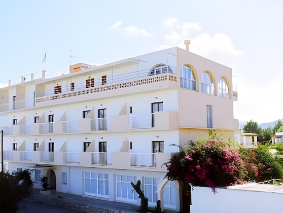 Gallery - Hostal Anibal
