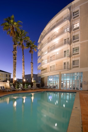 Gallery - The Commodore Hotel
