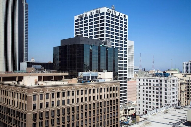 Gallery - Sheraton Grand Los Angeles