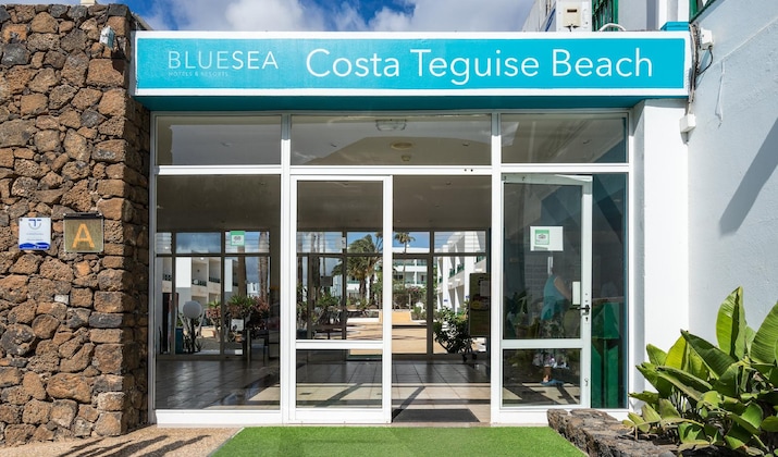 Gallery - Costa Teguise Beach