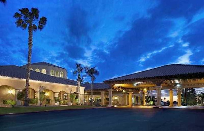 Gallery - Embassy Suites Phoenix North