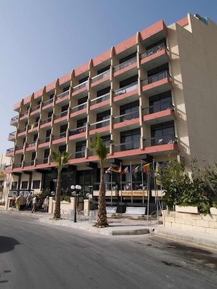 Gallery - Canifor Hotel