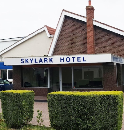 Gallery - Skylark Hotel