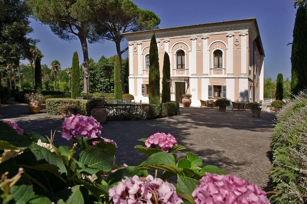 Gallery - Logge Del Perugino, Sure Coll. By Best W.