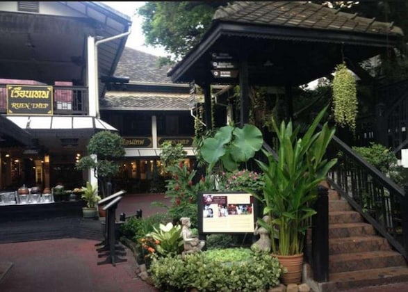 Gallery - Silom Village Inn