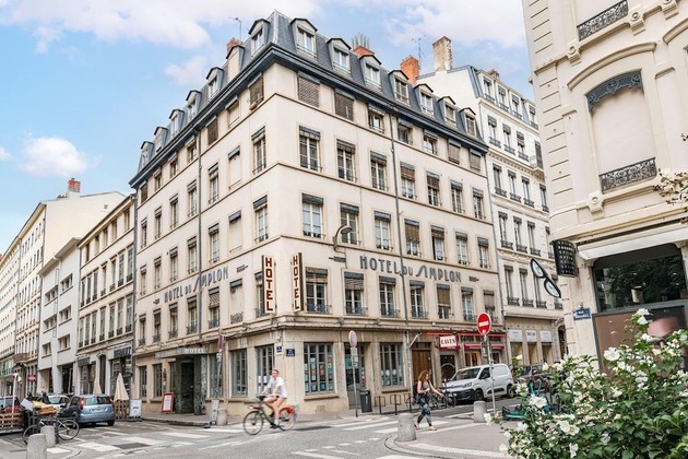 Gallery - Hotel Du Simplon