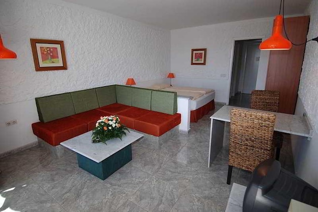 Gallery - Apartamentos Matorral