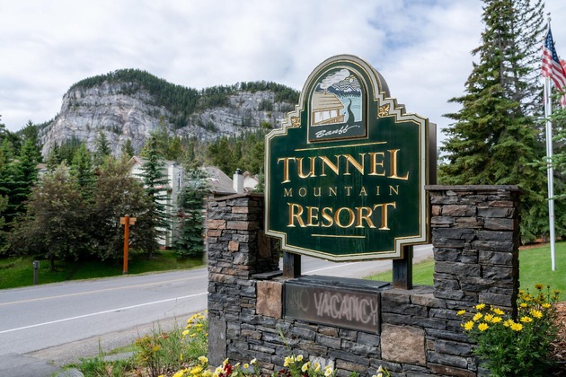 Gallery - Tunnel Mountain Resort