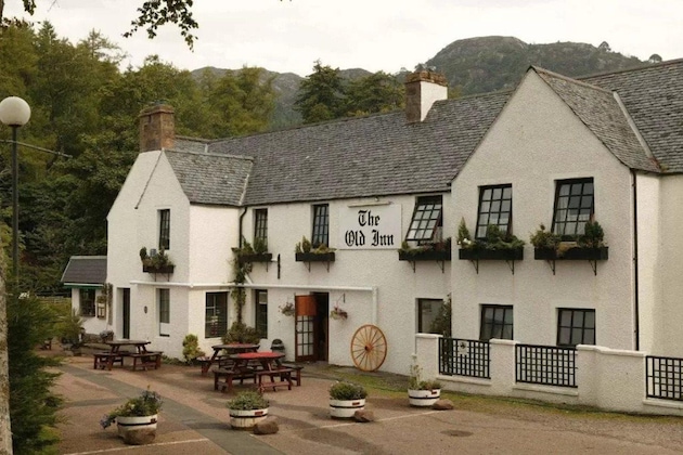 Gallery - The Old Inn