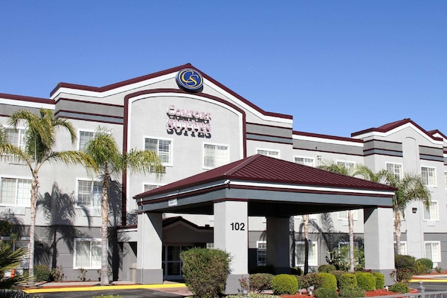 Gallery - Comfort Suites Fresno River Park