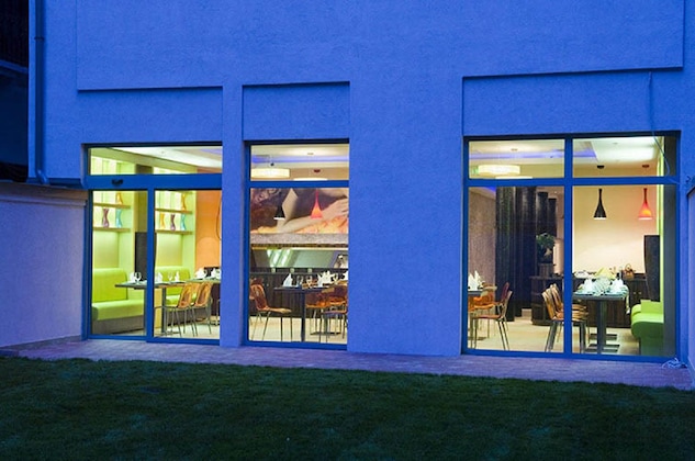 Gallery - Honest Budapest By Chic & Basic