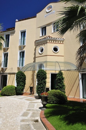 Gallery - Arbatasar Hotel