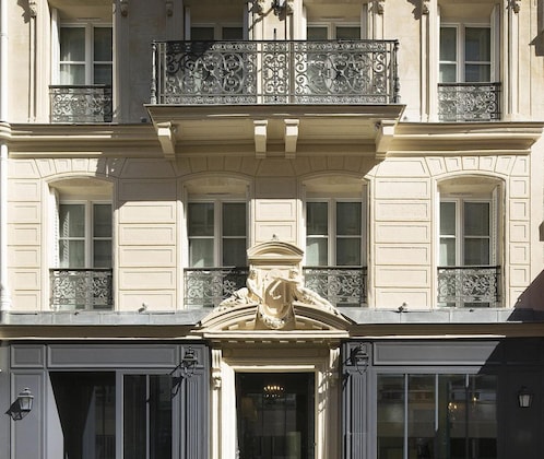 Gallery - Les Plumes Hôtel Paris