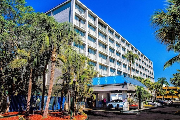 Gallery - North Miami Beach Gardens Inn & Suites