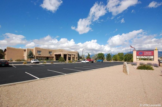 Gallery - Comfort Suites