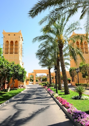 Gallery - Novotel Bahrain Al Dana Resort