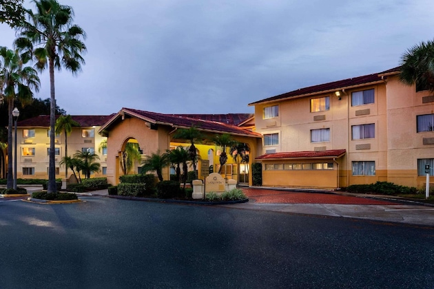 Gallery - La Quinta Inn & Suites By Wyndham St. Pete - Clearwater Airpt