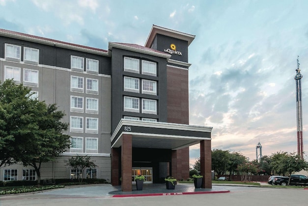 Gallery - La Quinta Inn & Suites By Wyndham Arlington North 6 Flags Dr