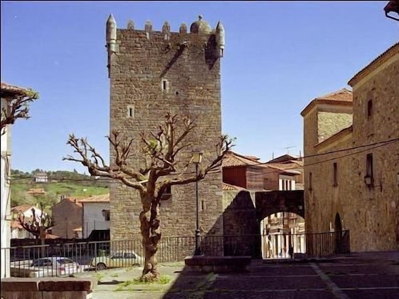 Gallery - Castillo Valdes Salas