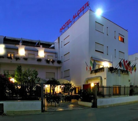 Gallery - Hotel Alceste