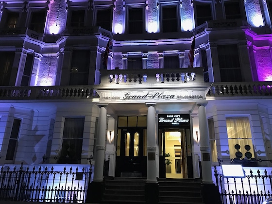 Gallery - The Park City Grand Plaza Kensington