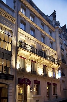 Gallery - Star Champs Elysées
