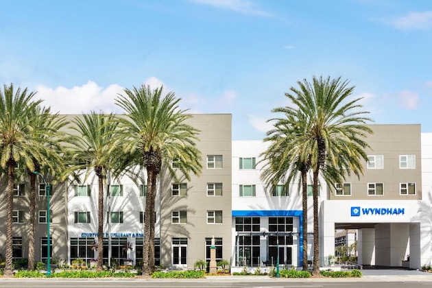 Gallery - Wyndham Anaheim
