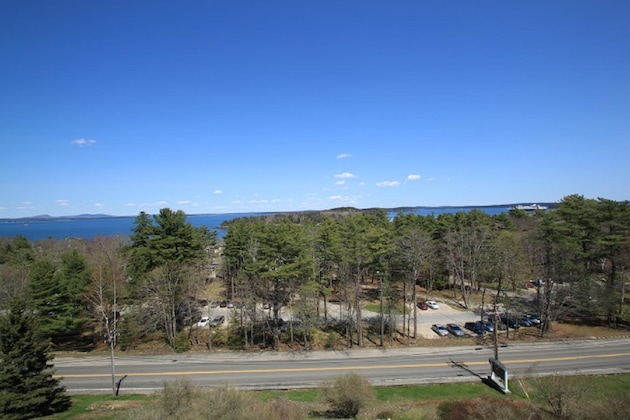 Gallery - Bluenose Inn
